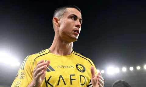 Rộ tin Ronaldo sắp giải nghệ