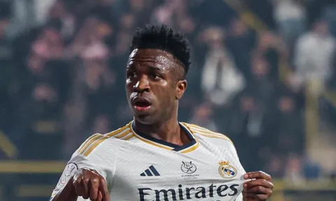 Vinicius nhận đề nghị 1 tỷ euro