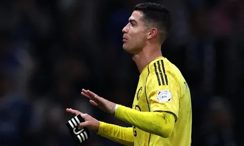 Ronaldo có thể thành ông chủ Al Nassr