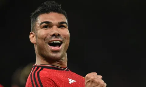 Casemiro đắt hàng