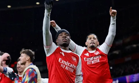 Arsenal nhắm 3 mục tiêu chuyển nhượng vào giờ chót