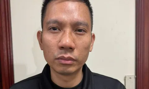 Bắt "tú ông" môi giới mại dâm phục vụ quý bà