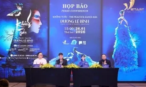 'Chim công làng múa' Dương Lệ Bình lần đầu tiên mang 'Khổng Tước' đến Hà Nội