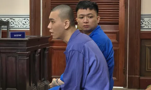 Hai thiếu nữ suýt bị bán qua Campuchia vì tin người