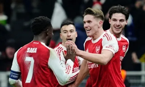 Nghịch lý lớn nhất của Arsenal