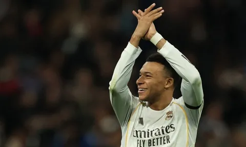Ngày Mbappe vượt Ronaldo đã gần kề?