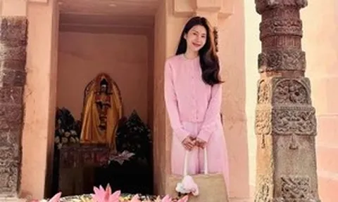 Thủy Tiên gây chú ý vì diện mạo khác lạ sau thời gian ở ẩn