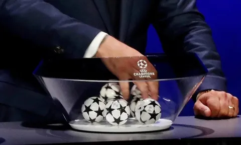 Bốc thăm play-off Champions League lúc mấy giờ?