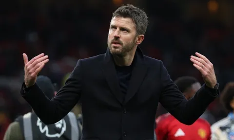 Carrick thiết lập loạt kỷ lục