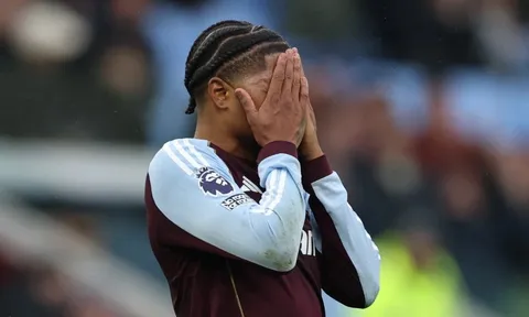 Aston Villa vỡ mộng đua vô địch