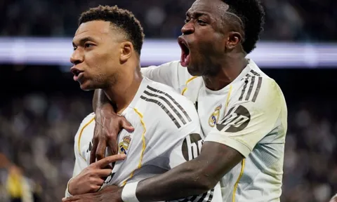 Flamengo chào mời Vinicius