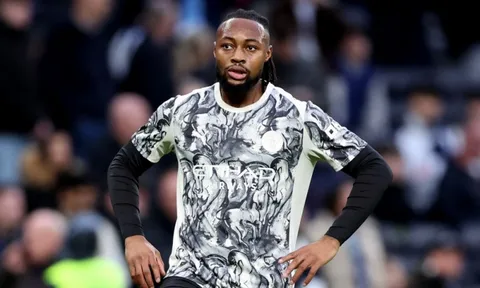 Mua hụt Semenyo vô tình giúp MU