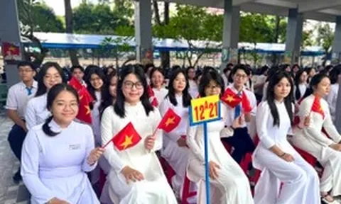 Giáo dục vì hạnh phúc nhân dân