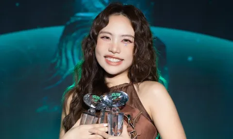 Phương Mỹ Chi tuyên bố đúng một câu sau 13 năm đi hát