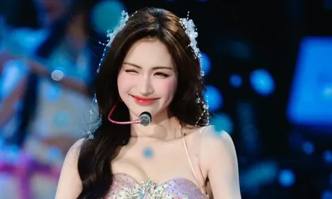 Hòa Minzy báo tin về số tiền 400 triệu ngay cận Tết