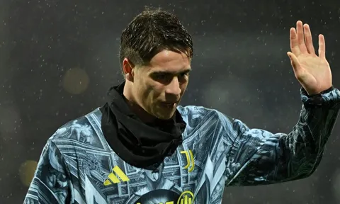 Juventus thảm bại theo cách khó tin