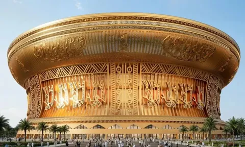 Sân Trống Đồng lên báo Anh, được so sánh với Old Trafford