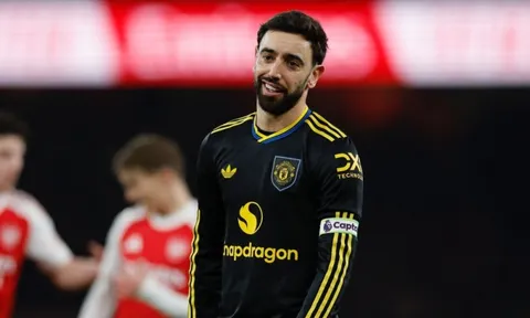 Chelsea lo lắng vì bình luận của Bruno Fernandes