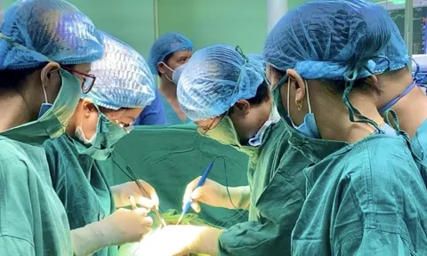 Hà Nội đón bác sĩ giỏi: Hỗ trợ tới 5,3 tỷ đồng, lo nhà ở, miễn học phí cho con 1