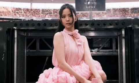 Chi tiết chứng minh sức ảnh hưởng của Jisoo (BLACKPINK)