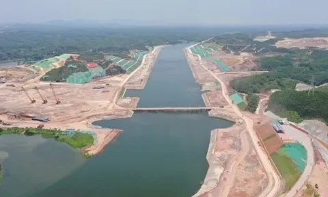 Trung Quốc tham vọng hoàn thành dự án kênh đào khổng lồ kết nối với thị trường xuất khẩu lớn nhất