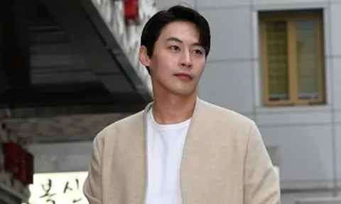 Tấm hình cuối cùng của Jung Eun Woo trước khi qua đời ở tuổi 40