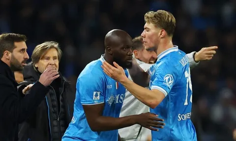 Lukaku đá hỏng penalty, Napoli bị Como loại khỏi Coppa Italy