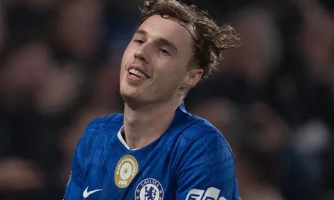 Chelsea ra giá bán Palmer cho MU