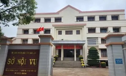 Đắk Lắk đề nghị rà soát giáo viên hợp đồng để tuyển dụng đặc cách