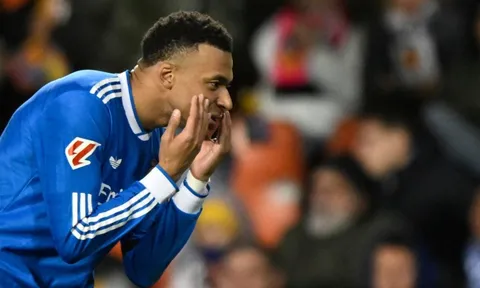 Mbappe viết lại lịch sử Real Madrid