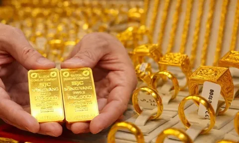 Giá vàng Việt Nam cao hơn thế giới gần 24 triệu đồng/lượng