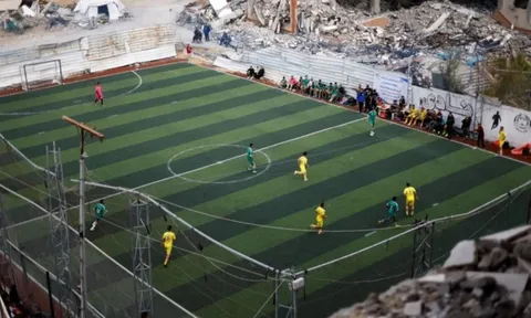 Bóng đá trở lại ở Gaza