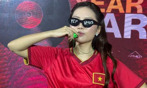 'Nhân cách khác' của Phương Mỹ Chi