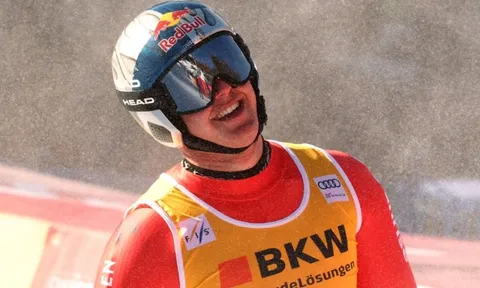 Chàng thợ mộc gây sốt khi giành 3 HCV tại Olympic 2026