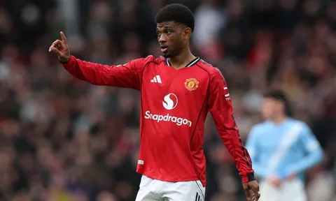 Amad nói thẳng về Mount và Casemiro