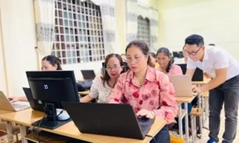 Ban hành quy định chế độ làm việc đối với giáo viên giáo dục thường xuyên