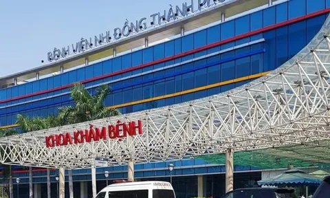 Thụt dầu 300 cái, bé trai 15 tuổi nhập viện 1