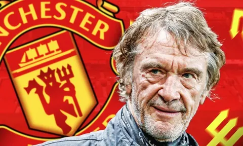 Tuyên bố làm dậy sóng Manchester United