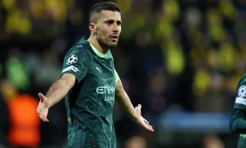 Rodri đối mặt án phạt