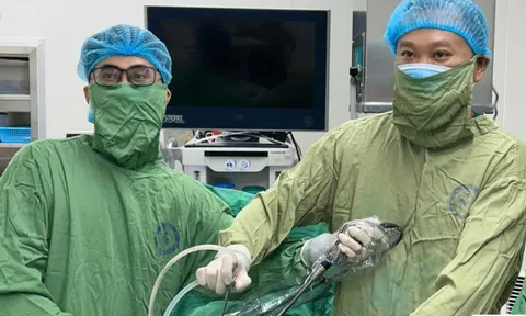 Bệnh viện ‘xé’ quy trình, cứu người phụ nữ vỡ khối chửa ngoài tử cung 0