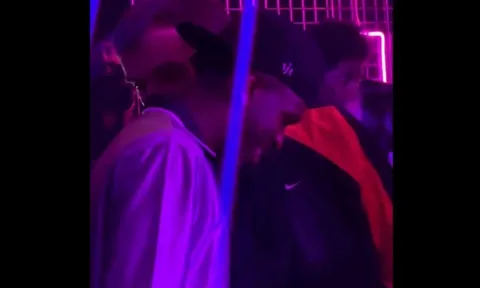 Phản ứng của Vinicus khi nghe tin Barca thảm bại