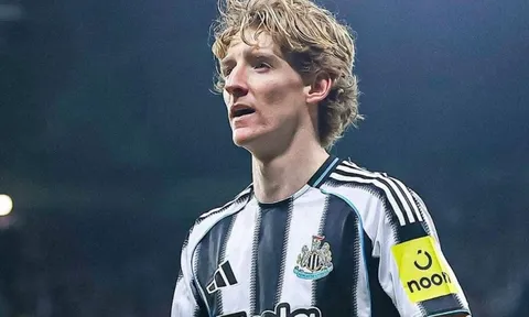 'Bom tấn' 95 triệu bảng làm dậy sóng Premier League