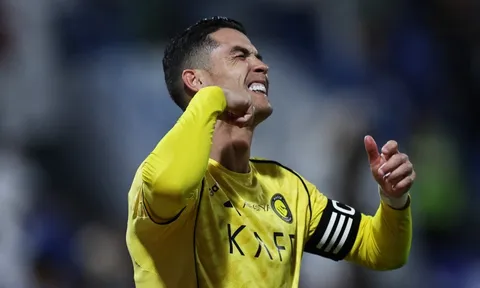 Bao giờ Ronaldo hết trắng tay tại Saudi Arabia?