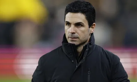 CĐV Arsenal phẫn nộ với HLV Arteta