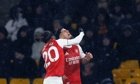 Arsenal lập kỷ lục buồn ở Premier League