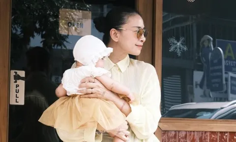 Ngô Thanh Vân lần đầu công khai ảnh cận mặt của con gái