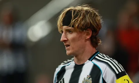 Gordon có giá gần trăm triệu bảng