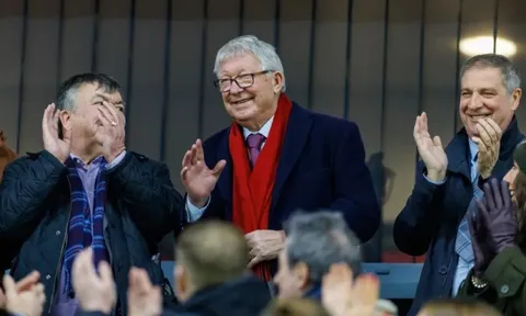 Đội bóng duy nhất sa thải Ferguson