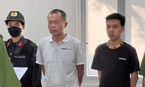 Bắt khẩn cấp 2 cha con chủ quán cơm cầm xẻng đuổi đánh du khách ở Vũng Tàu