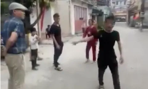 Công an khẩn trương xử lý vụ đòi tiền đỗ xe trái quy định trước cổng chùa Gôi